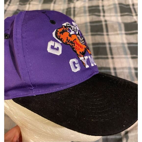 Vintage Disney Goofy Gym Hat Co SnapBack Purple Hat - Picture 6 of 9